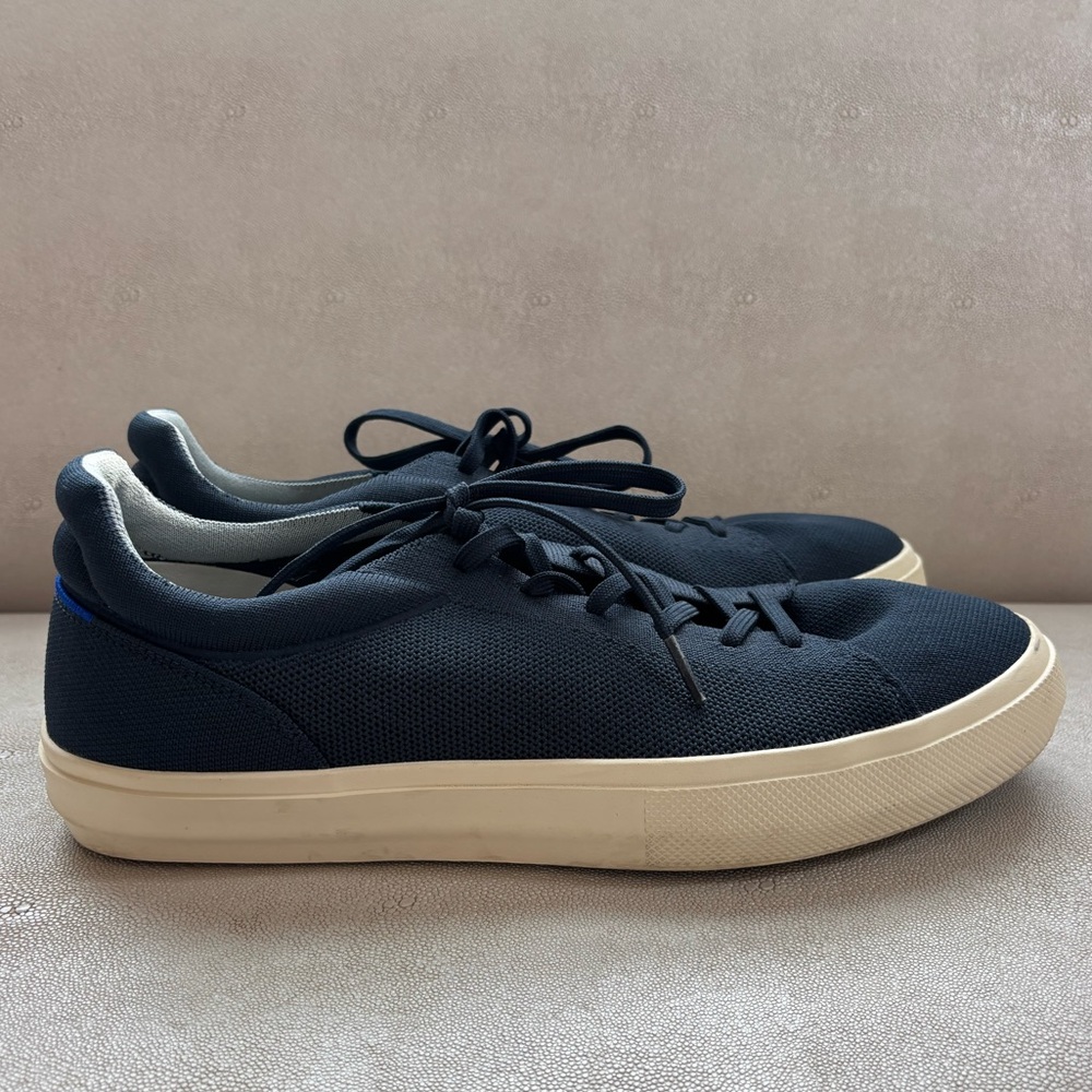 Rothy’s Men’s RS02 Sneaker Size 13 Navy Knit Excellent Condition Washable